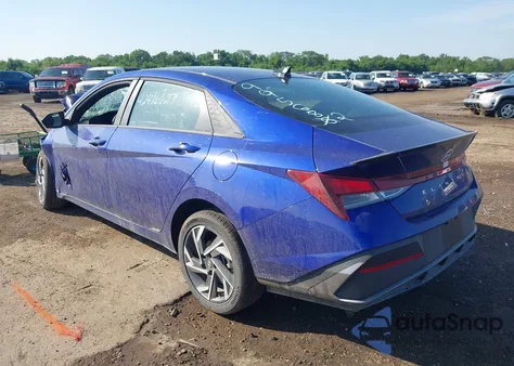 2025 Hyundai Elantra Sel Sport z USA, uszkodzony, nr VIN KMHLM4DG6SU995682